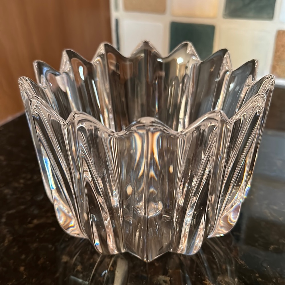 Orrefors Very Heavy Crystal Crown Bowl Signed by the Artist Excellent Condition